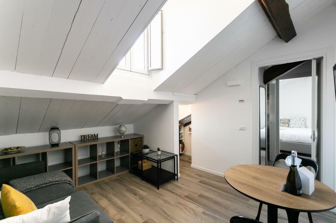 Milano Apartments Darsena Exterior photo